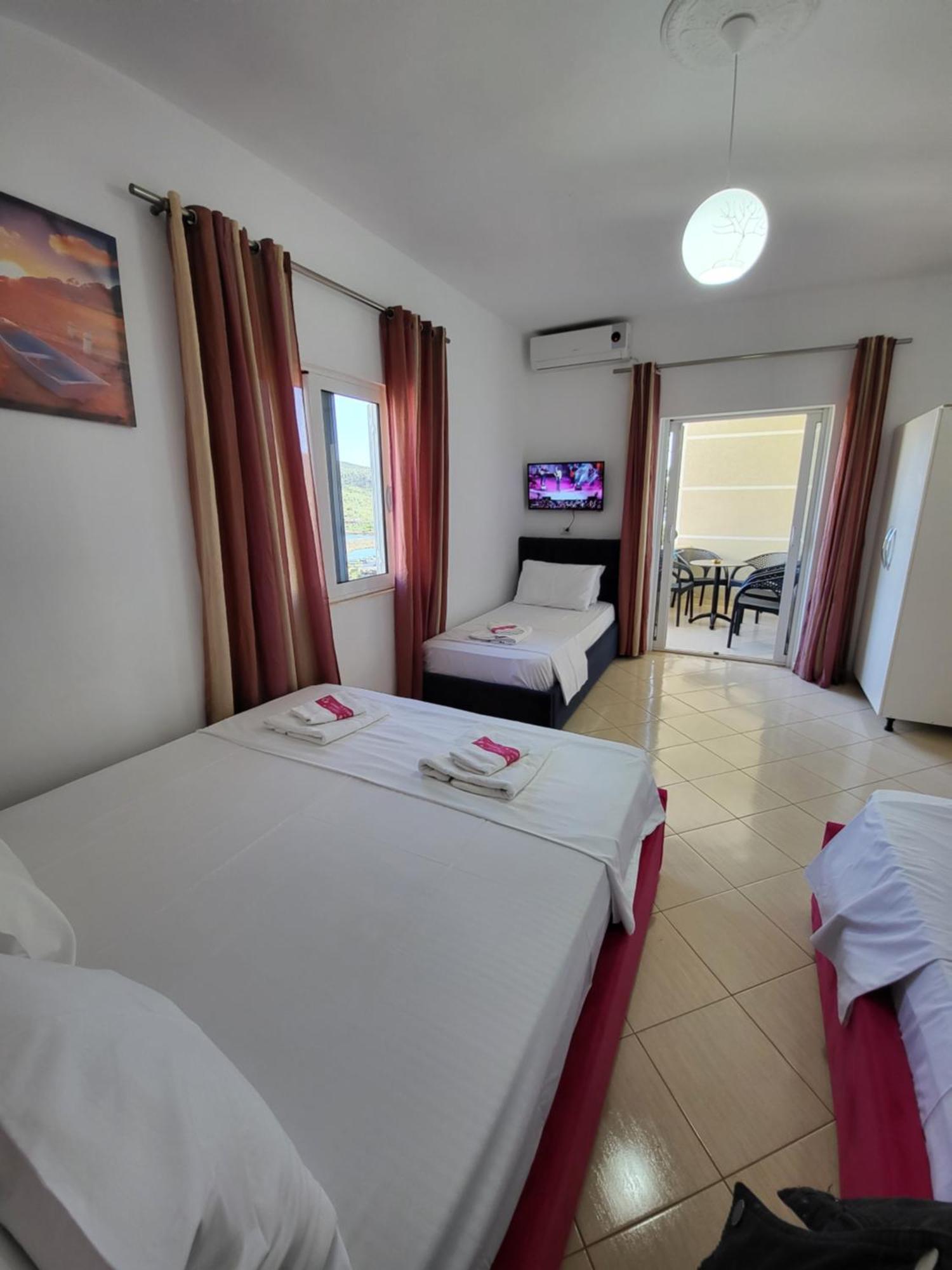 Villa Sarti Ksamil Bilik gambar
